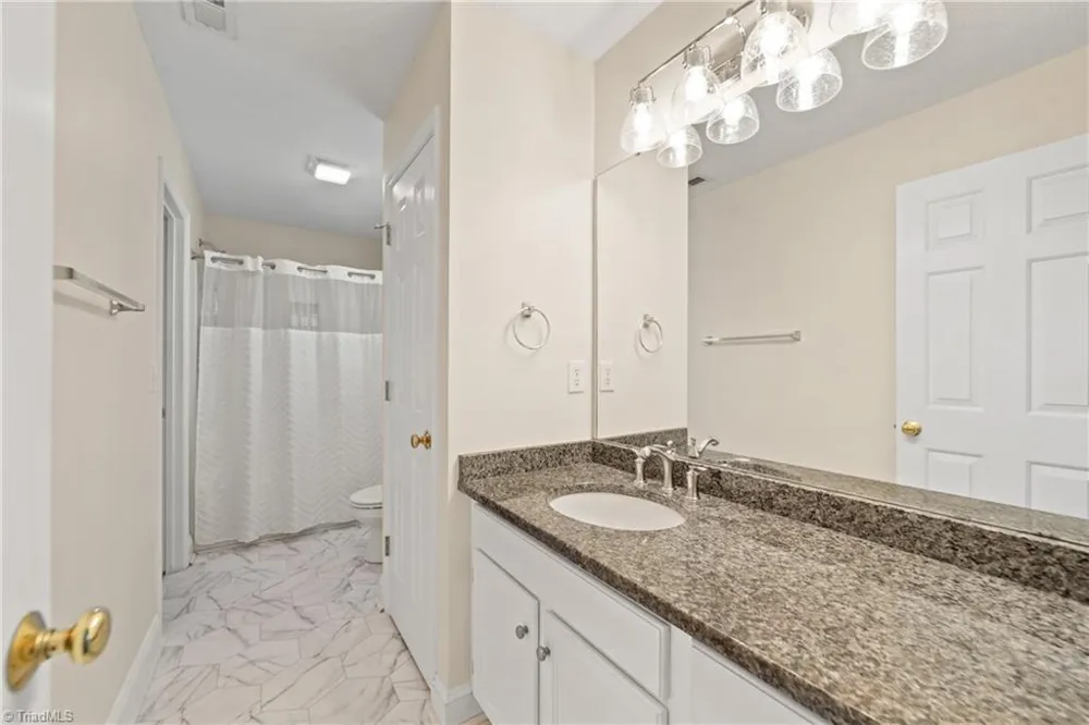 5059 Ramillie Run Winston-Salem, NC 27106