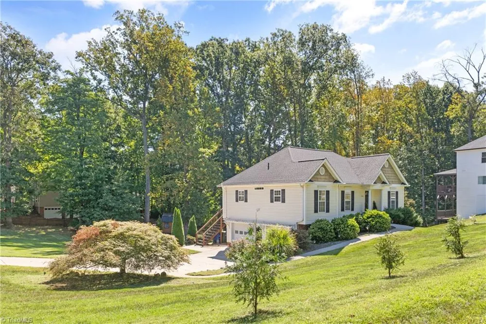 5059 Ramillie Run Winston-Salem, NC 27106