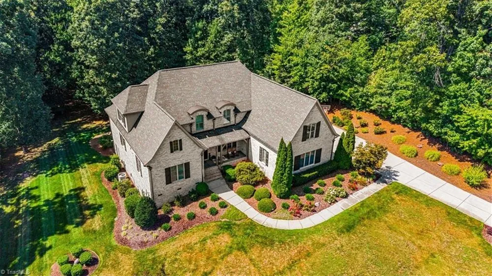 7613 Calmeria Court Kernersville, NC 27285