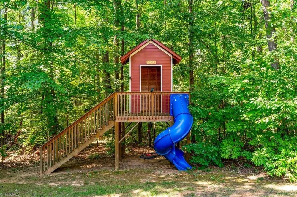 7613 Calmeria Court Kernersville, NC 27285