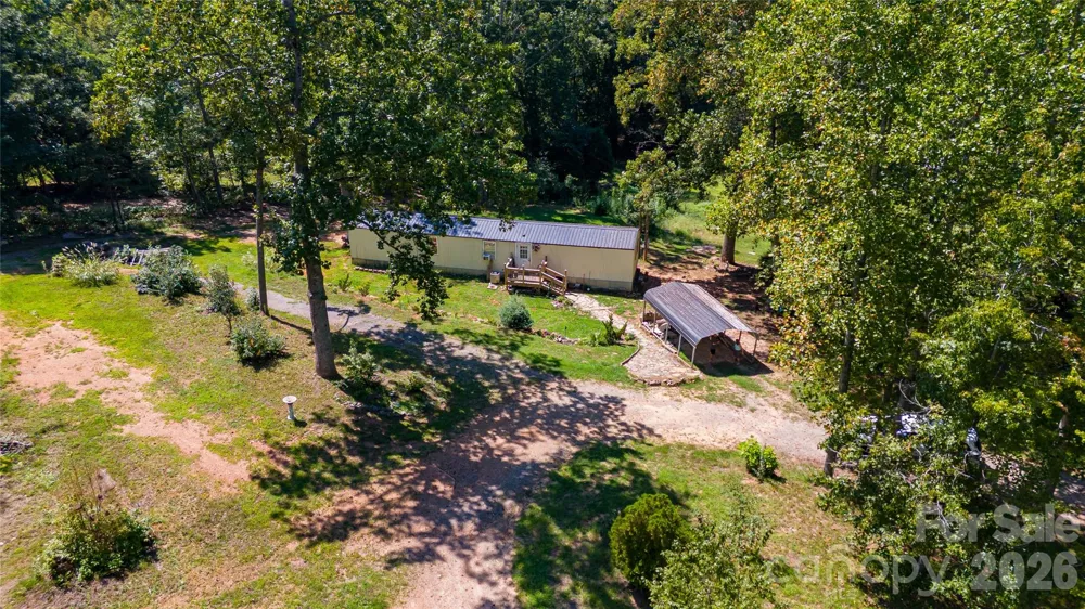 1900 Brice MHP Lenoir, NC 28645