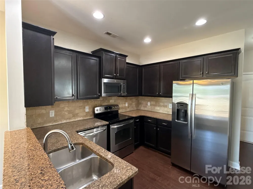 6325 Cory Bret Lane Charlotte, NC 28278