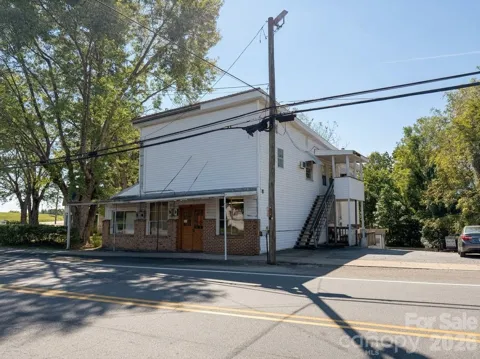 67 Falls Avenue