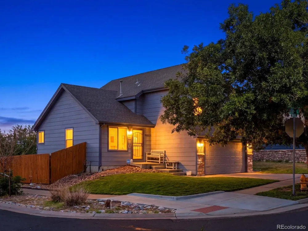 5061 Elkhart Street Denver, CO 80239