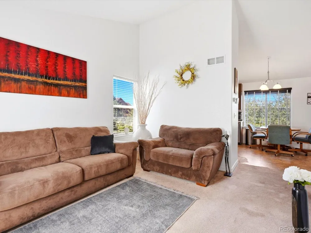 5061 Elkhart Street Denver, CO 80239
