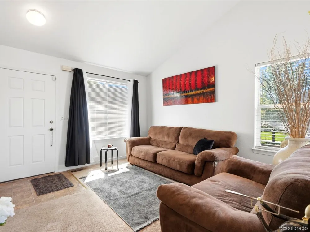 5061 Elkhart Street Denver, CO 80239