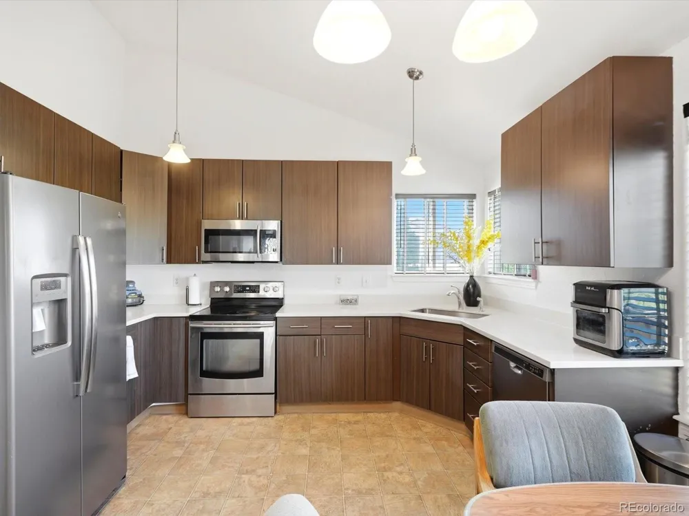 5061 Elkhart Street Denver, CO 80239
