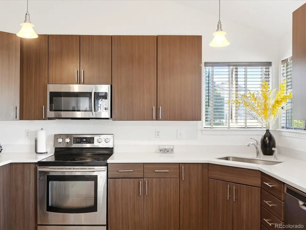 5061 Elkhart Street Denver, CO 80239