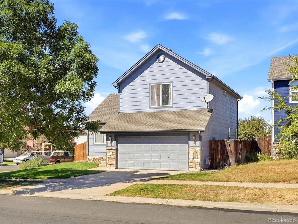 5061 Elkhart Street Denver, CO 80239