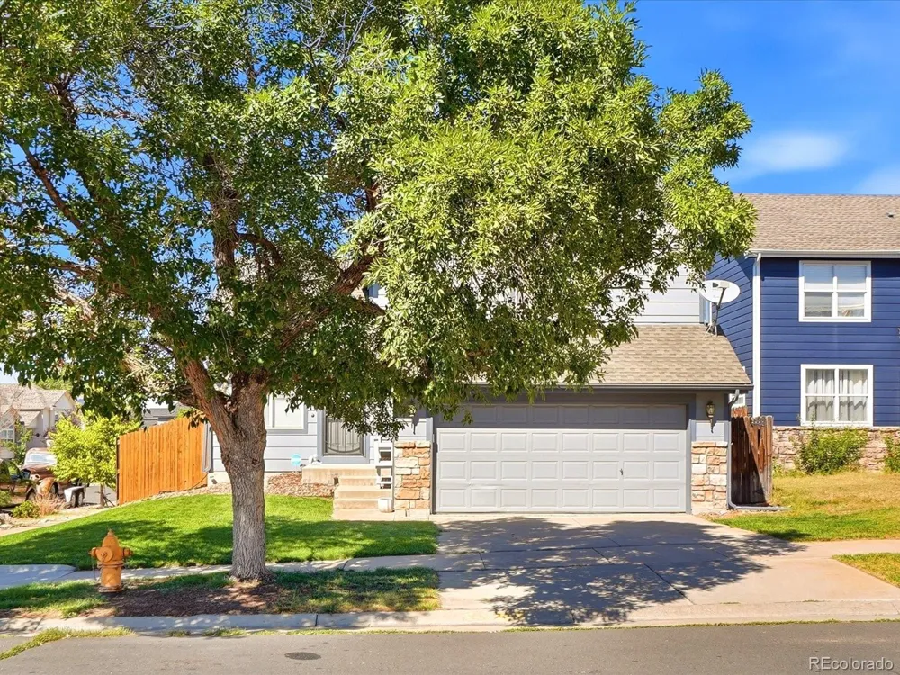 5061 Elkhart Street Denver, CO 80239