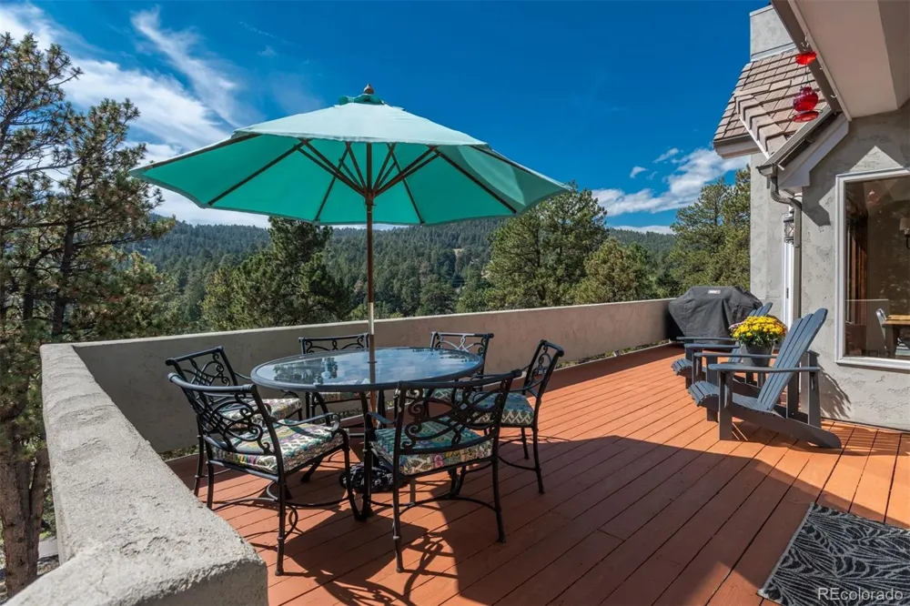 22594 Treetop Lane Golden, CO 80401