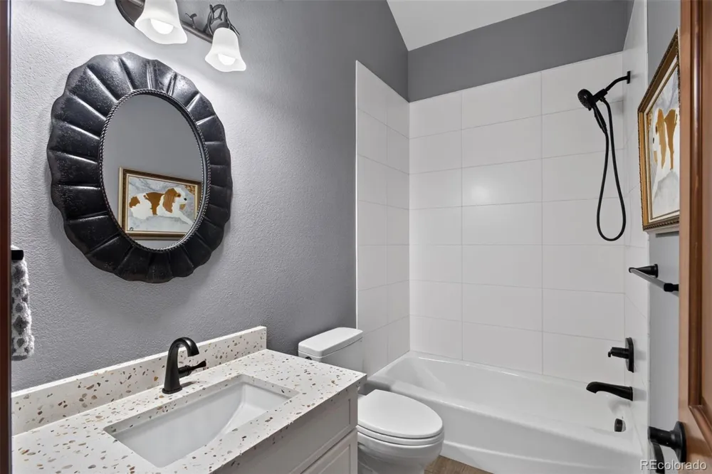 22594 Treetop Lane Golden, CO 80401