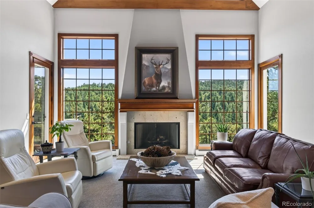 22594 Treetop Lane Golden, CO 80401