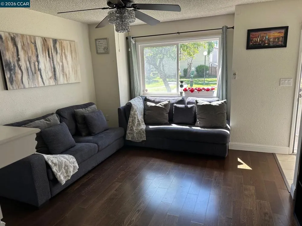 4 Sheffield Ct San Pablo, CA 94806