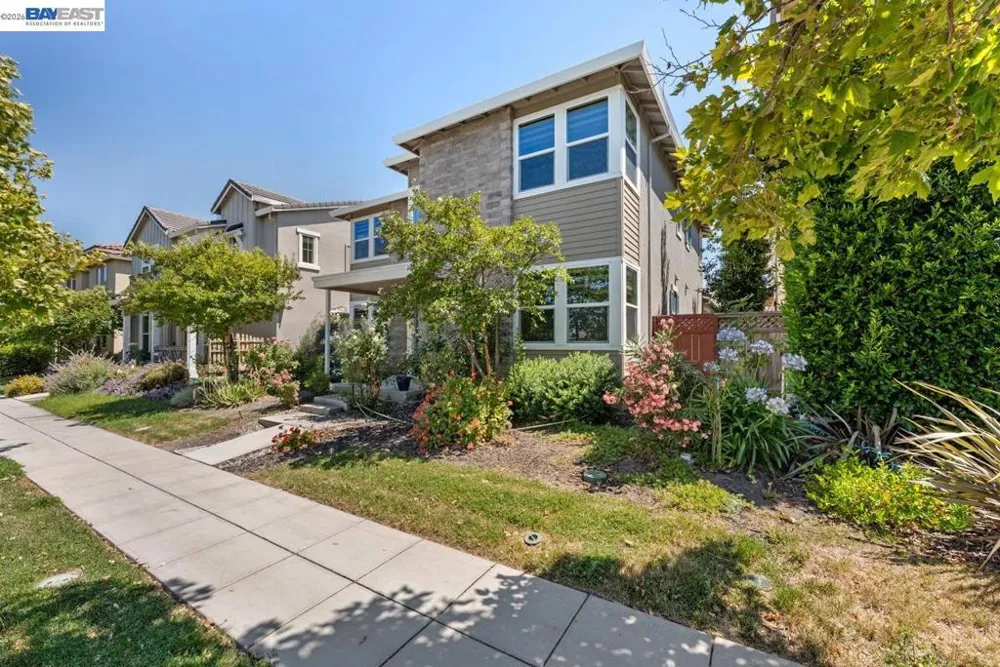 232 E Ramsey Dr Mountain House, CA 95391