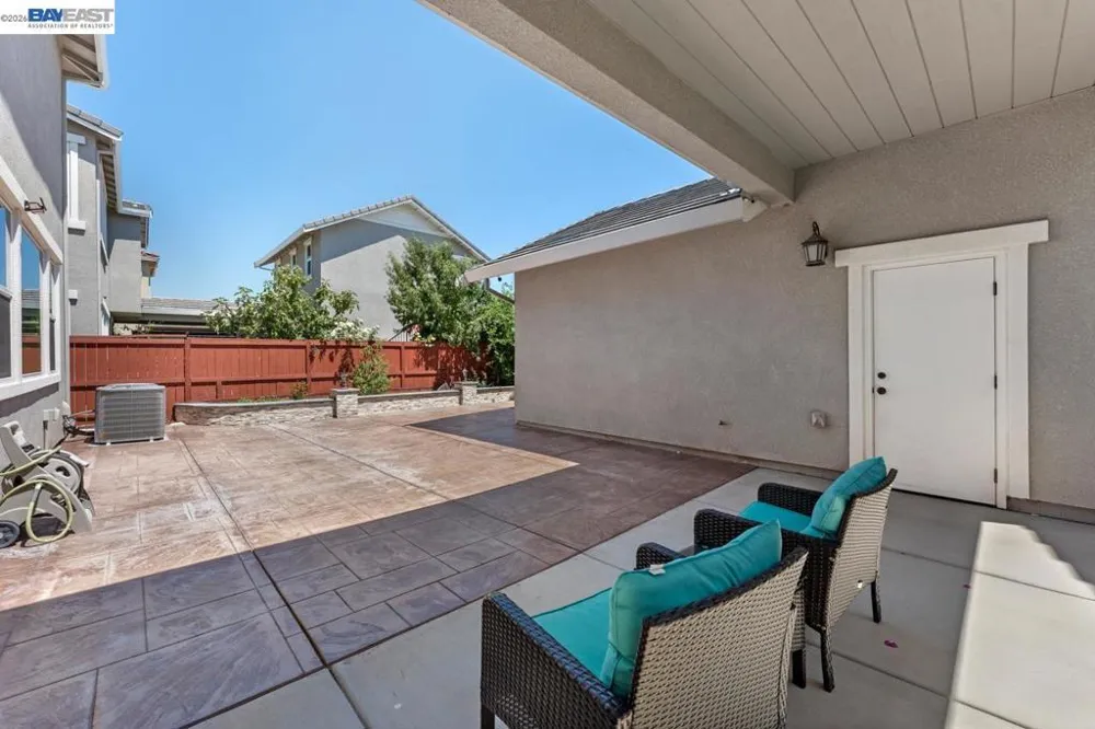 232 E Ramsey Dr Mountain House, CA 95391