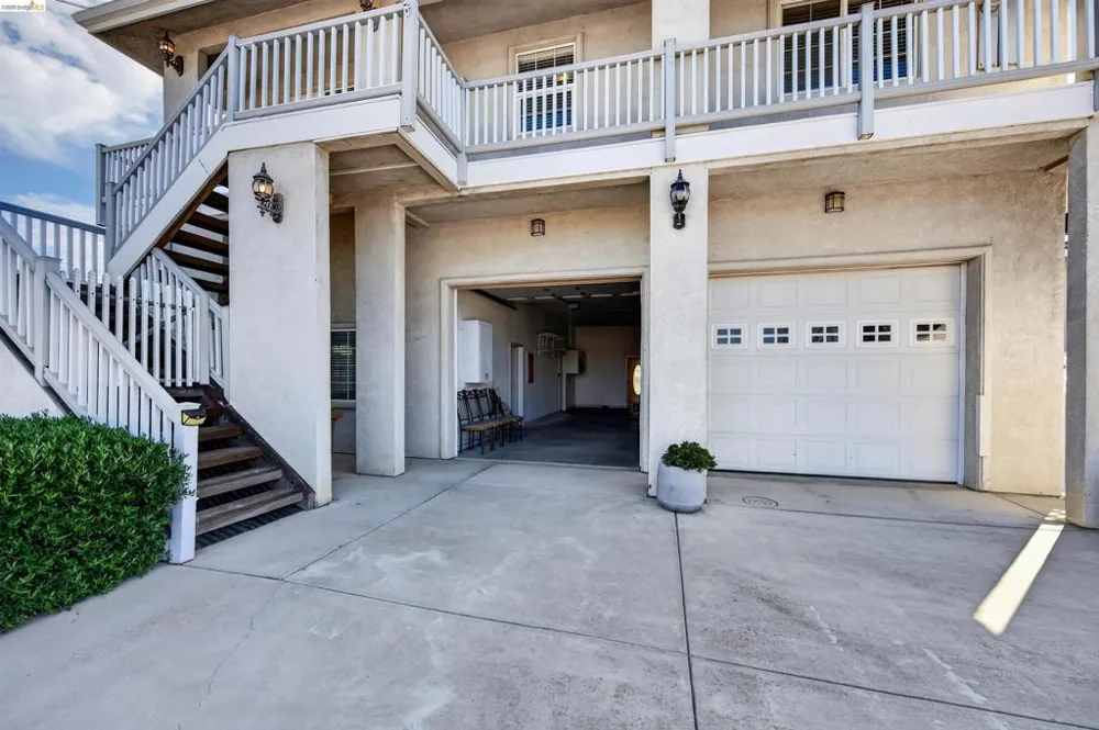 5600 Sandmound Blvd Oakley, CA 94561