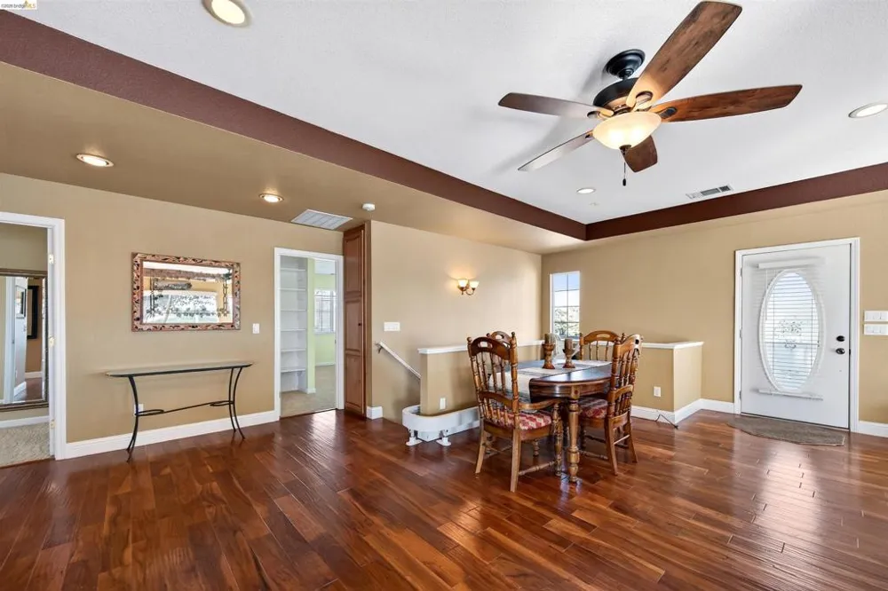 5600 Sandmound Blvd Oakley, CA 94561