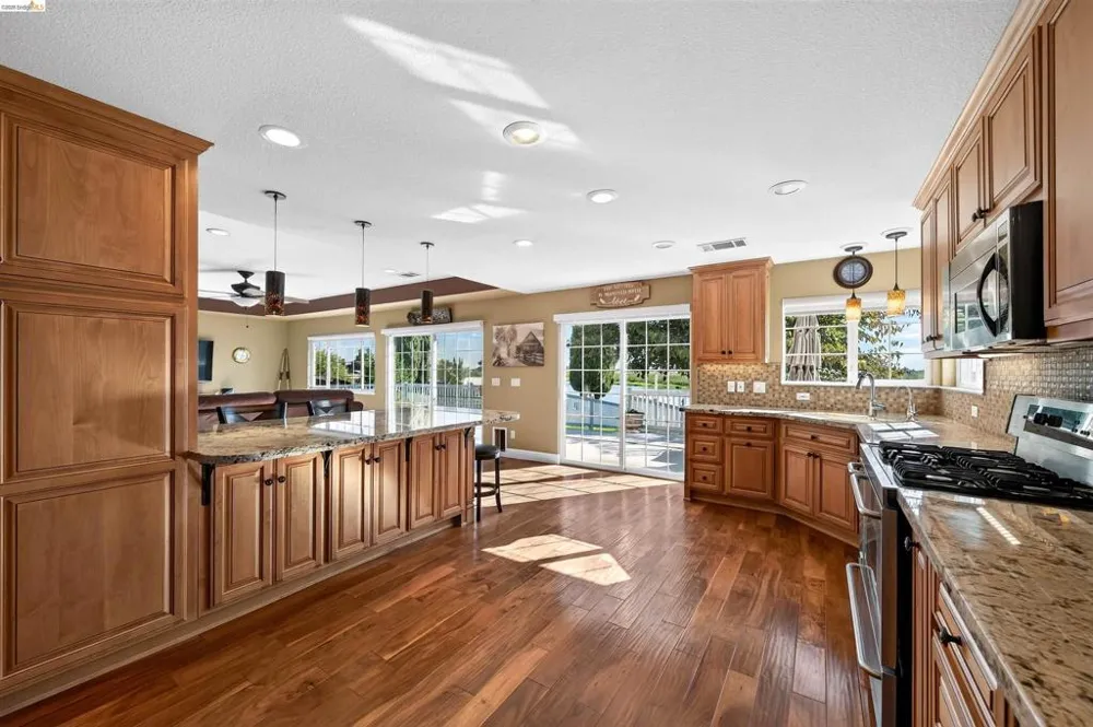 5600 Sandmound Blvd Oakley, CA 94561