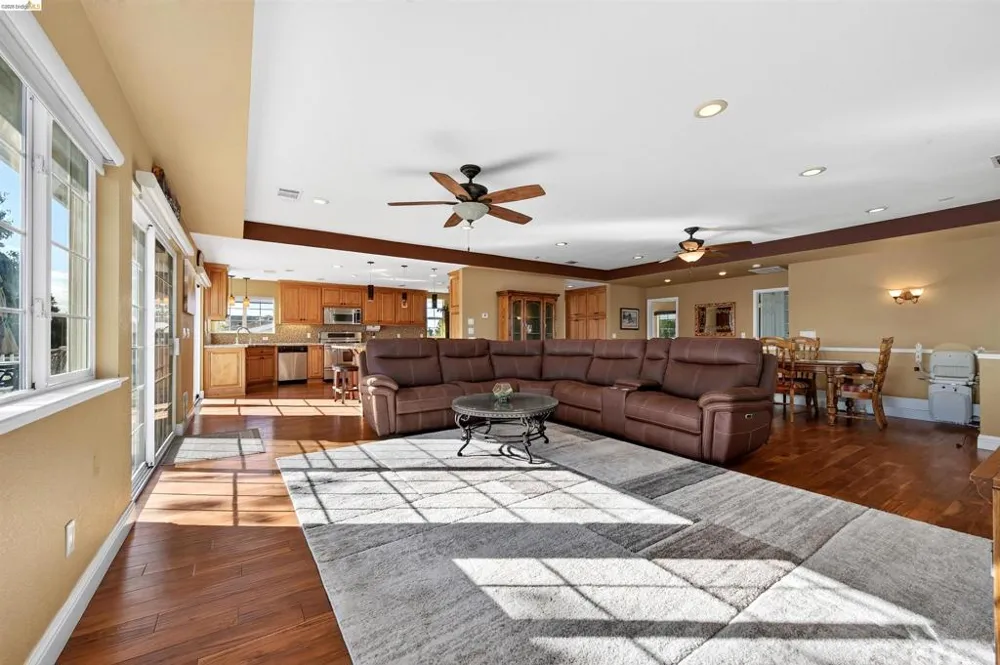 5600 Sandmound Blvd Oakley, CA 94561