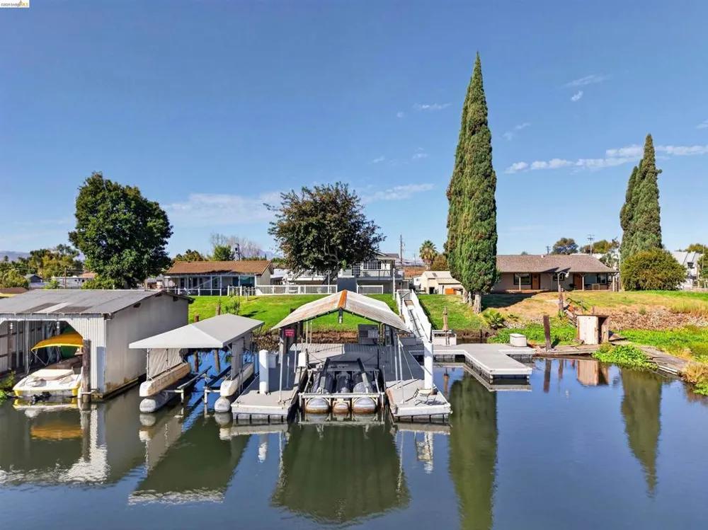 5600 Sandmound Blvd Oakley, CA 94561