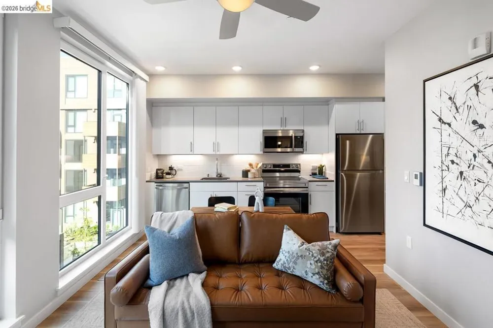 260 Brooklyn Basin Way #437 Oakland, CA 94606