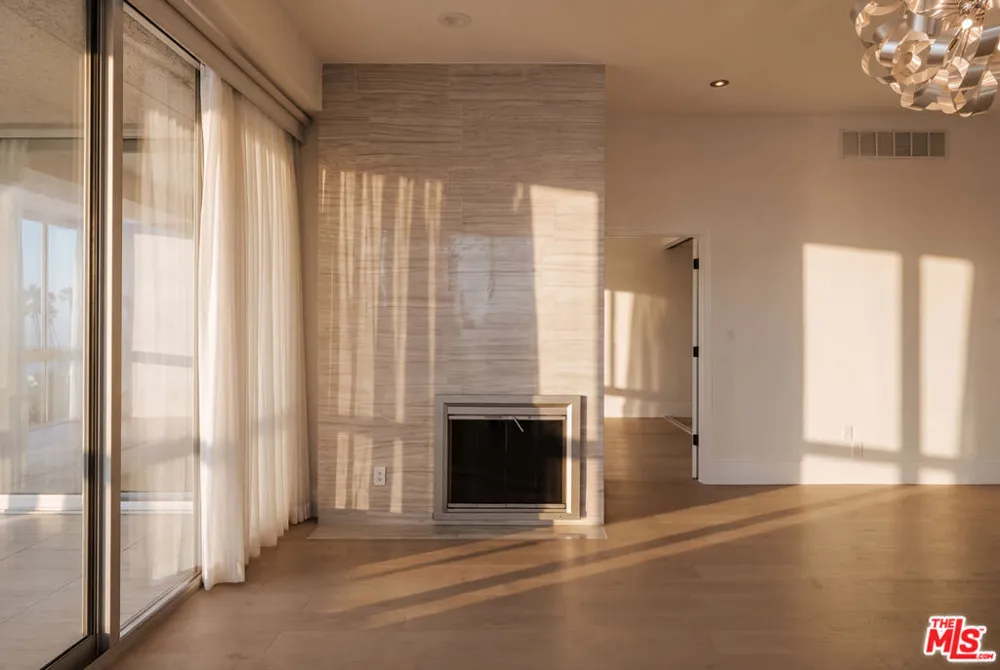 515 Ocean Avenue #SPHC Santa Monica, CA 90402