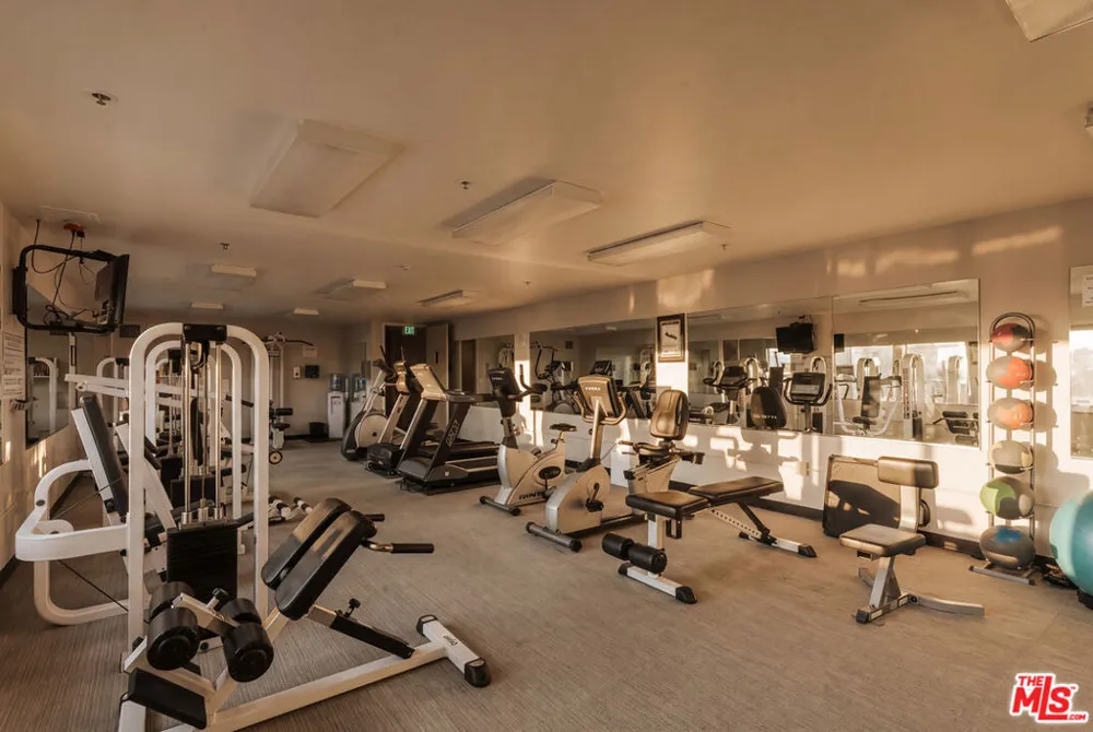 515 Ocean Avenue #SPHC Santa Monica, CA 90402