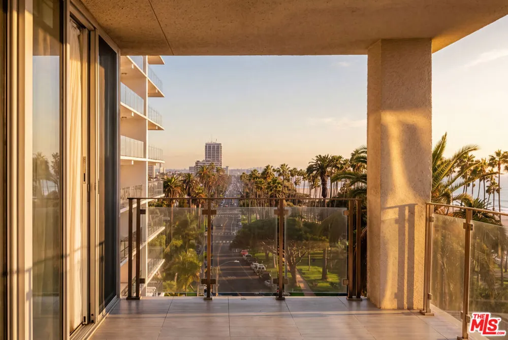 515 Ocean Avenue #SPHC Santa Monica, CA 90402