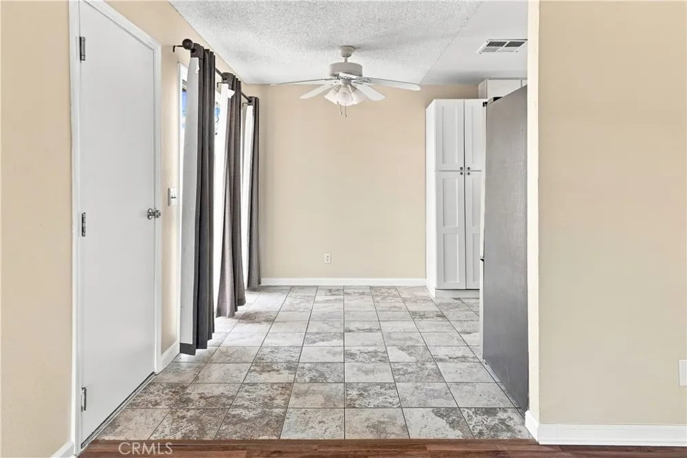 17837 Joshua Grove Avenue Lake Los Angeles, CA 93591