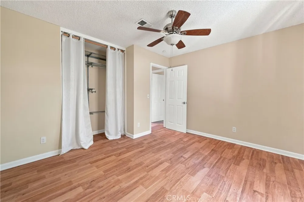17837 Joshua Grove Avenue Lake Los Angeles, CA 93591
