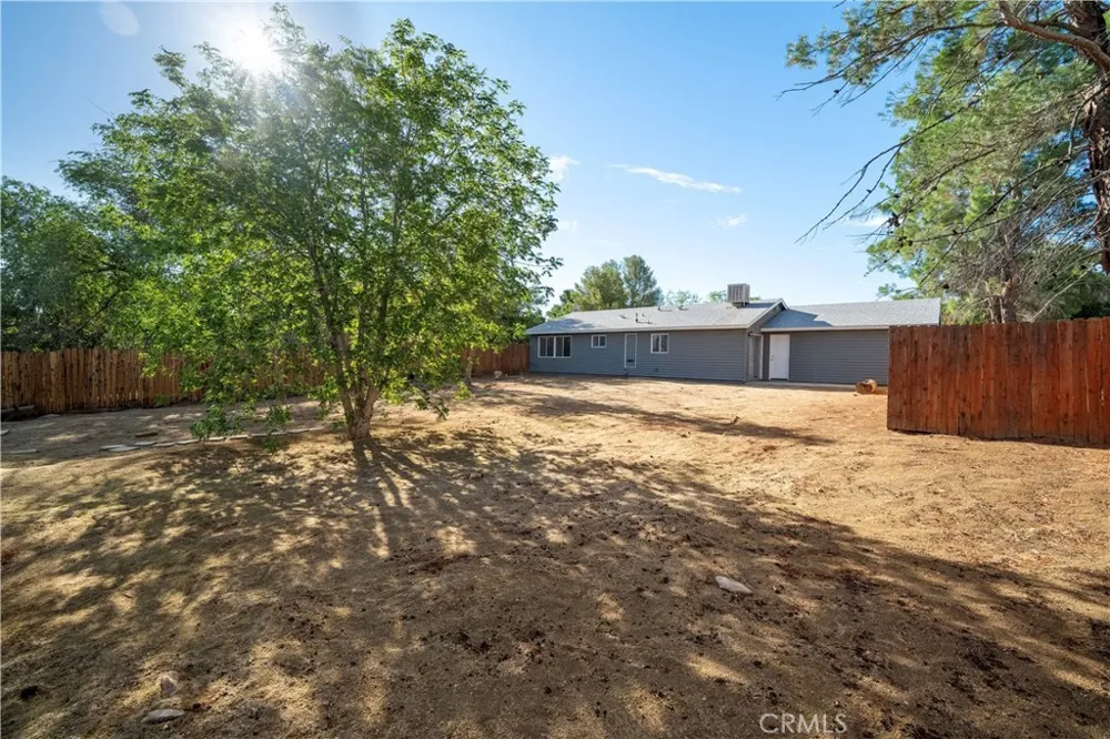 17837 Joshua Grove Avenue Lake Los Angeles, CA 93591