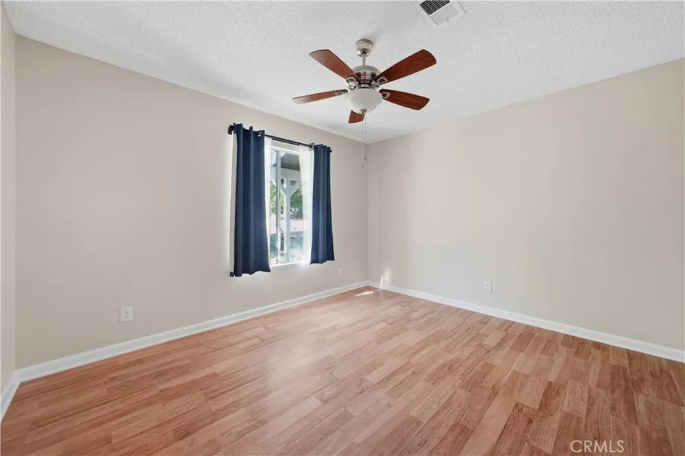 17837 Joshua Grove Avenue Lake Los Angeles, CA 93591