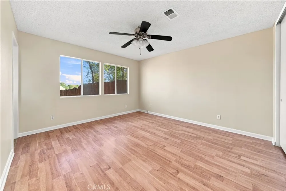 17837 Joshua Grove Avenue Lake Los Angeles, CA 93591
