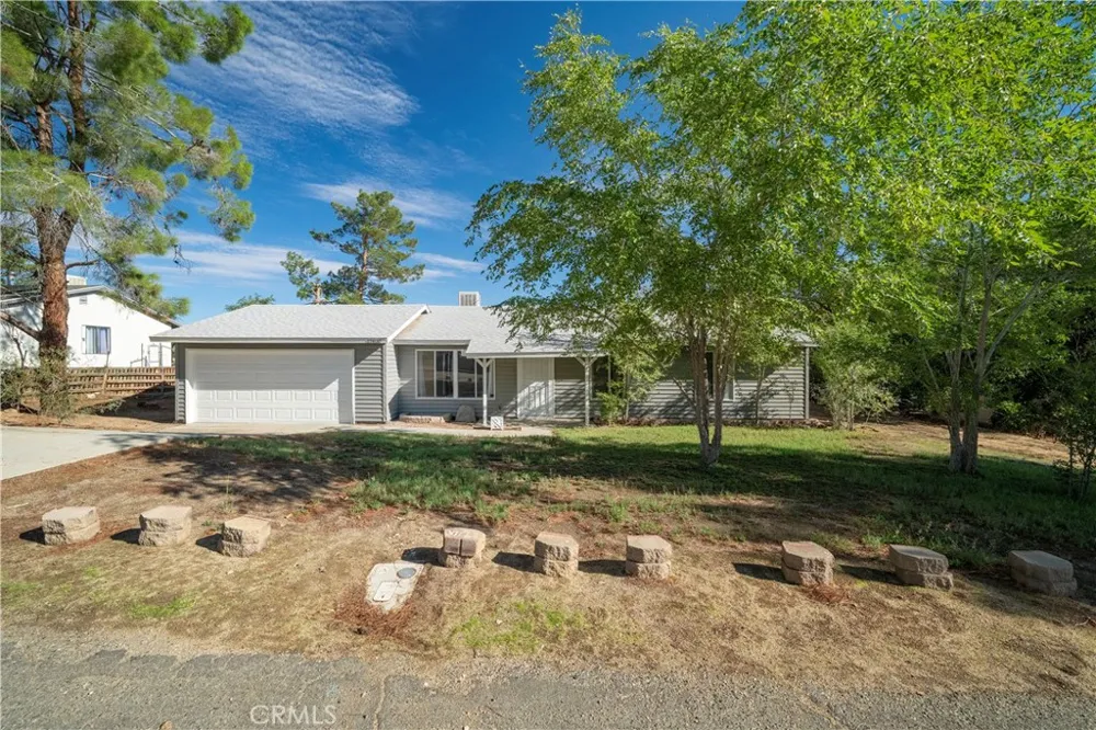 17837 Joshua Grove Avenue Lake Los Angeles, CA 93591