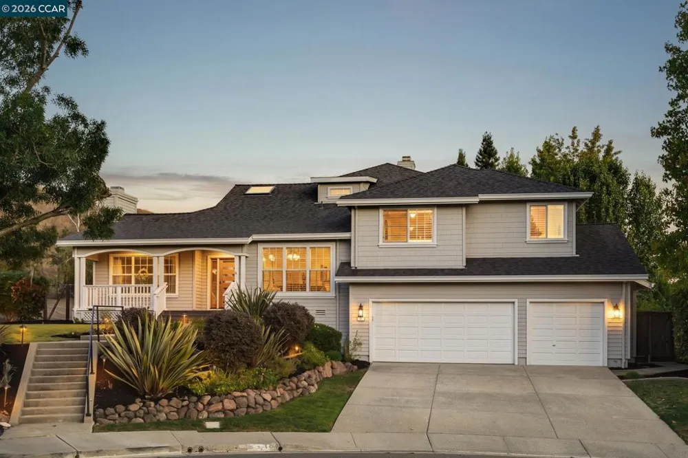 7 Eastward Ln Danville, CA 94506