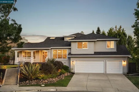 7 Eastward Ln