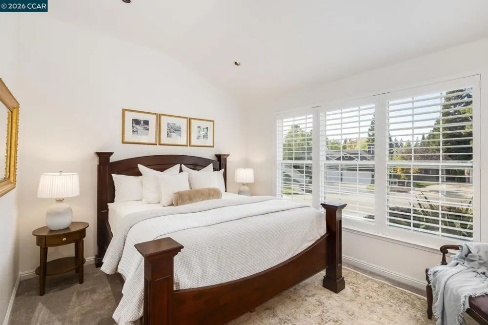 7 Eastward Ln Danville, CA 94506