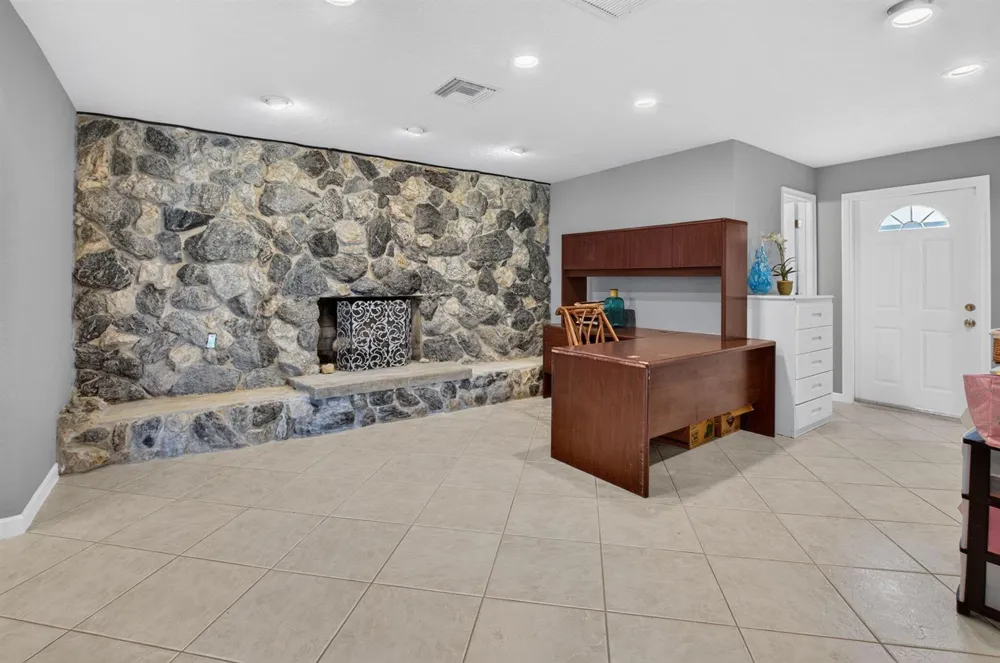 4746 Canal Drive Lake Worth, FL 33463