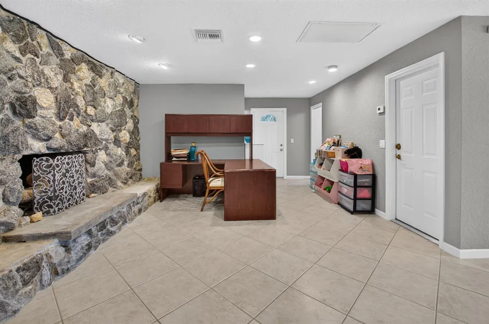 4746 Canal Drive Lake Worth, FL 33463