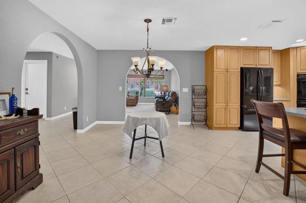 4746 Canal Drive Lake Worth, FL 33463
