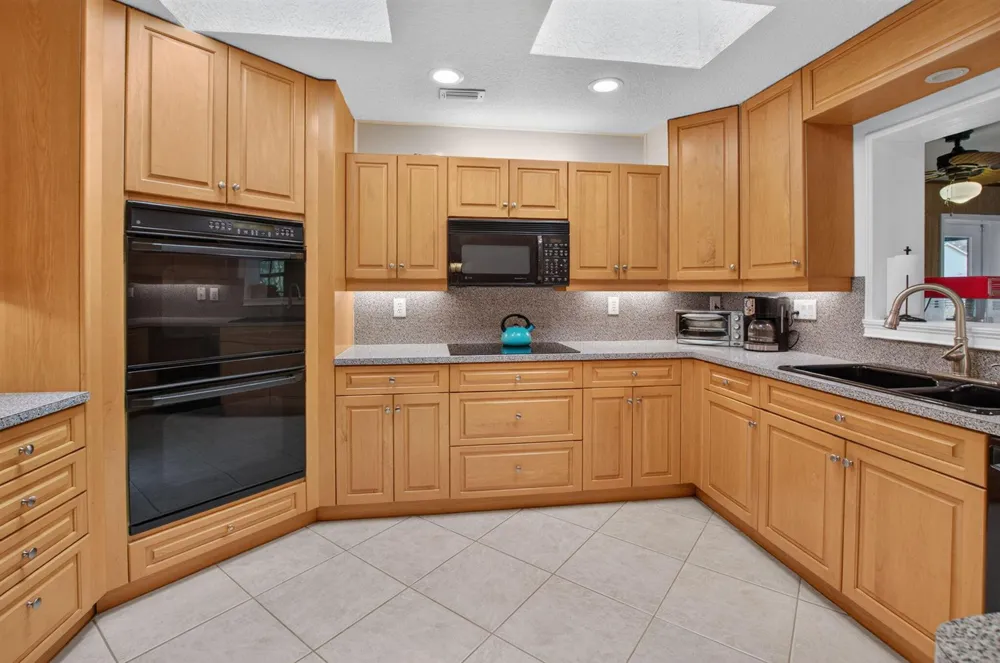 4746 Canal Drive Lake Worth, FL 33463