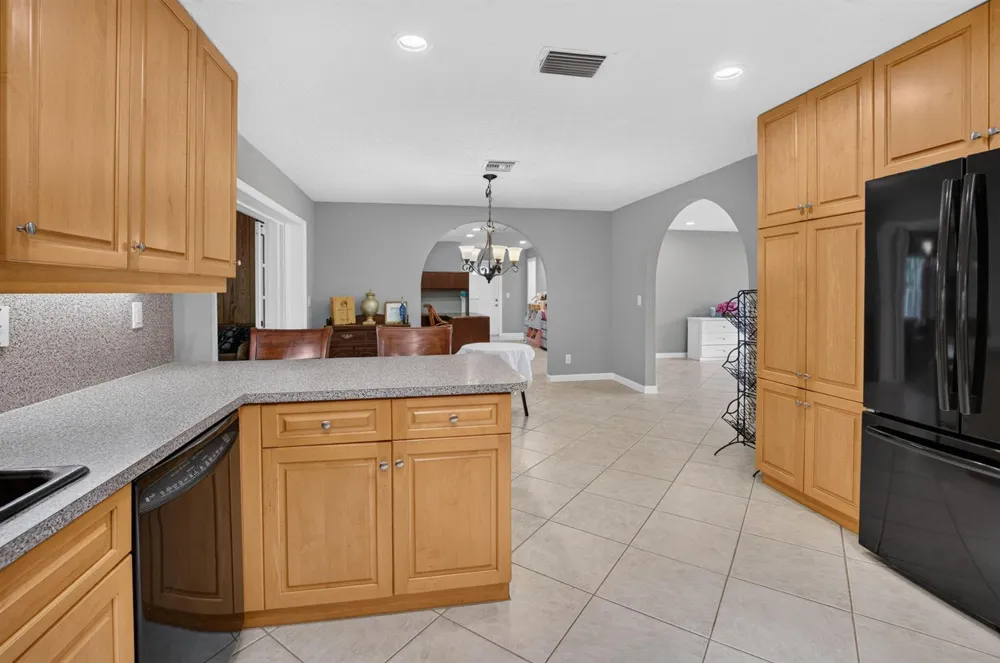 4746 Canal Drive Lake Worth, FL 33463