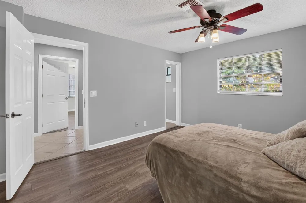 4746 Canal Drive Lake Worth, FL 33463