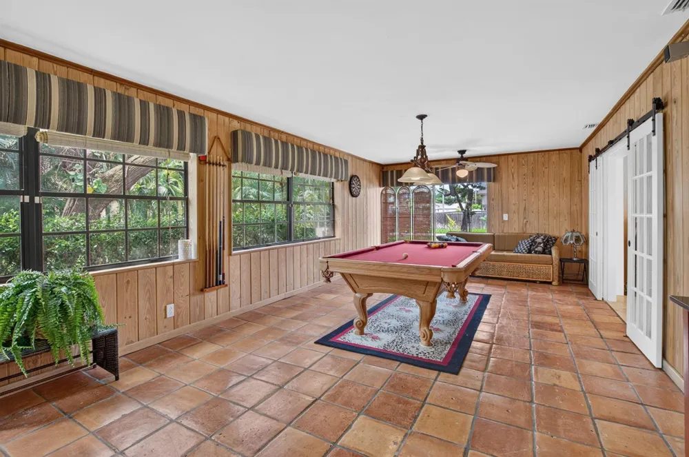 4746 Canal Drive Lake Worth, FL 33463