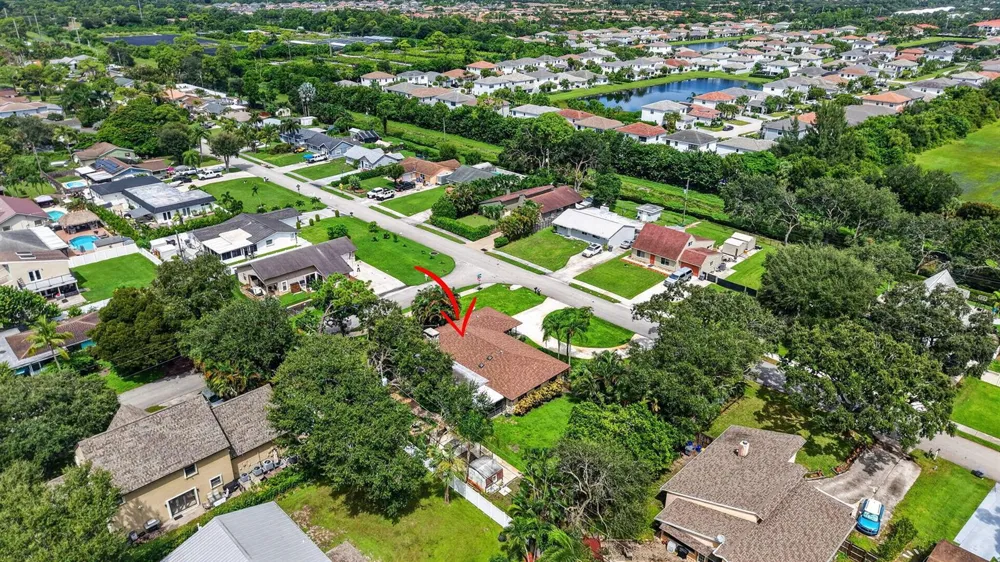 4746 Canal Drive Lake Worth, FL 33463