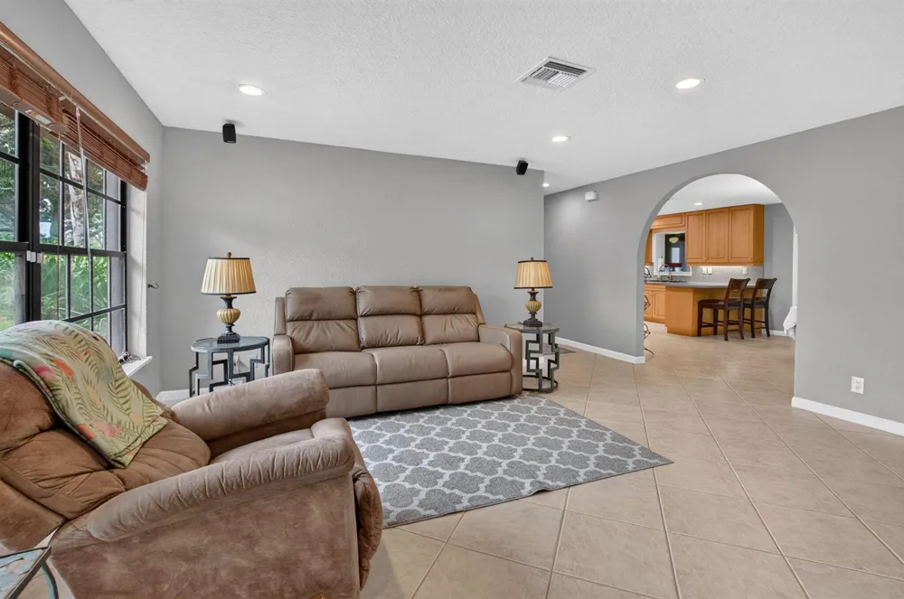 4746 Canal Drive Lake Worth, FL 33463