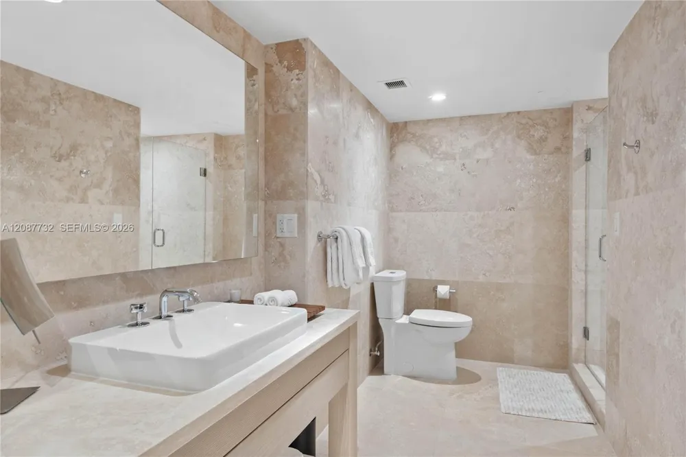 102 24th St #1531 Miami Beach, FL 33139