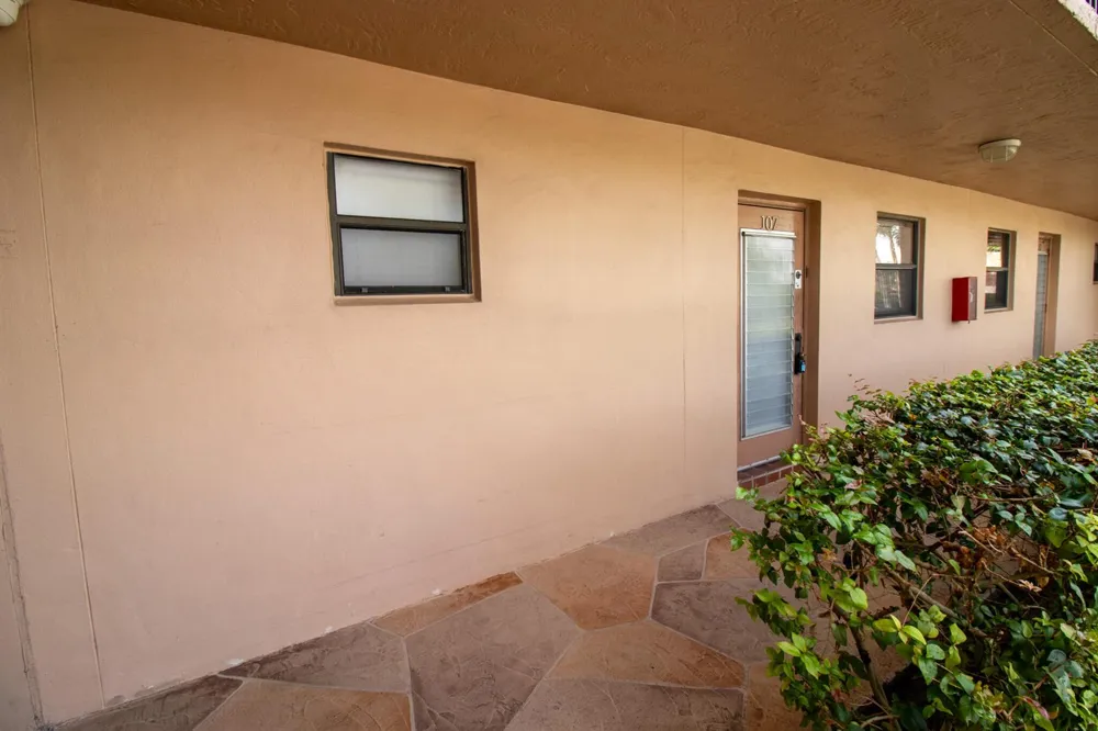 10100 NW 30th Court #107 Sunrise, FL 33322