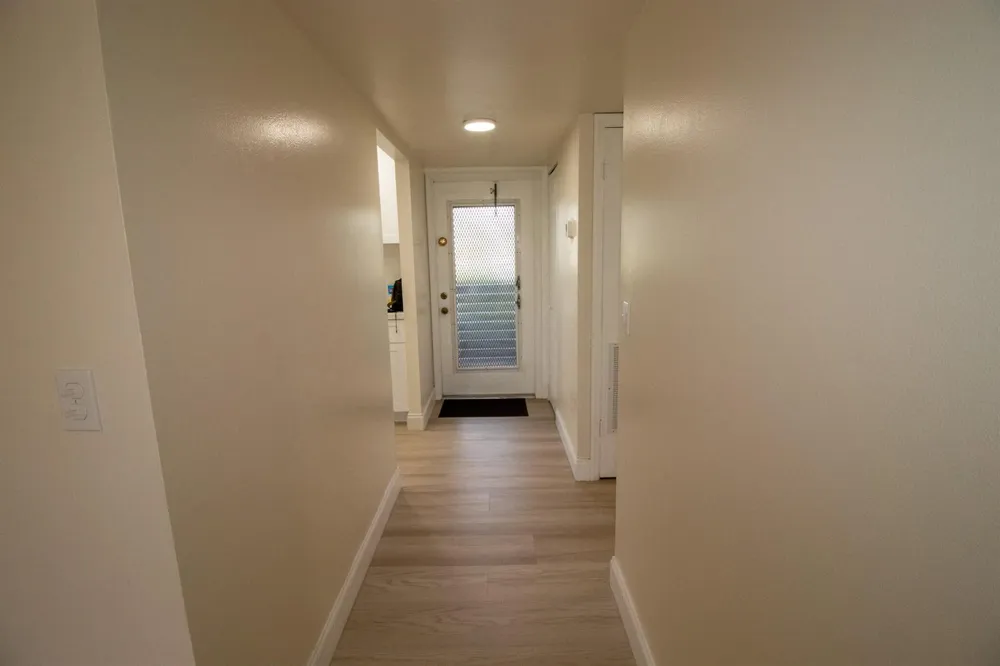 10100 NW 30th Court #107 Sunrise, FL 33322